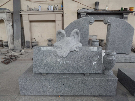Gravestone Manufacturer with Advanced Technology