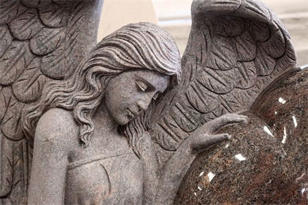 Funeral Stone Supplier with Innovative Designs