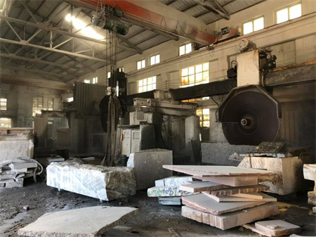 Granite Monument Exporter with Reliable Shipping Service